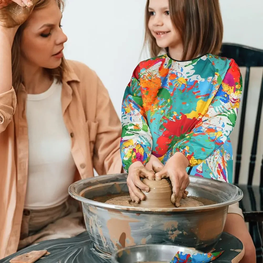 Painted Children's Apron Waterproof Apron Long Sleeve with Pockets 6 To 12 Years Old for Crafts Cooking and Painting Apron