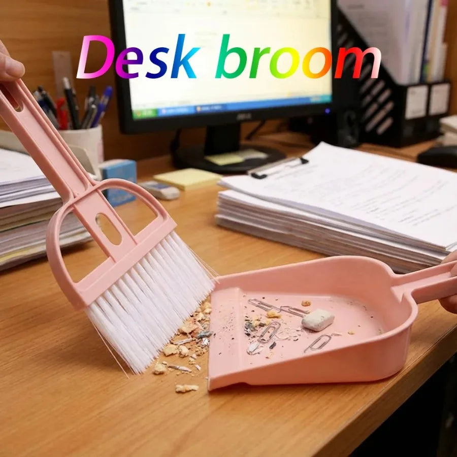 Plastic Mini Broom & Dustpan Set – Desktop Cleaning Brush with Dust Cover, Small Cleaning Accessories, Pink