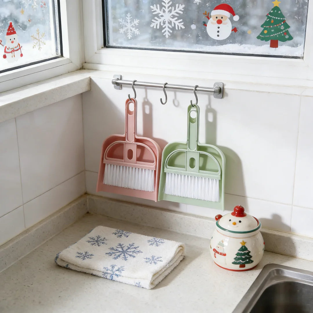 Christmas Gift Mini Desk Broom & Dustpan Set - Stocking Stuffers Cozy Home Desktop Cleaning Tool（blue/pink）