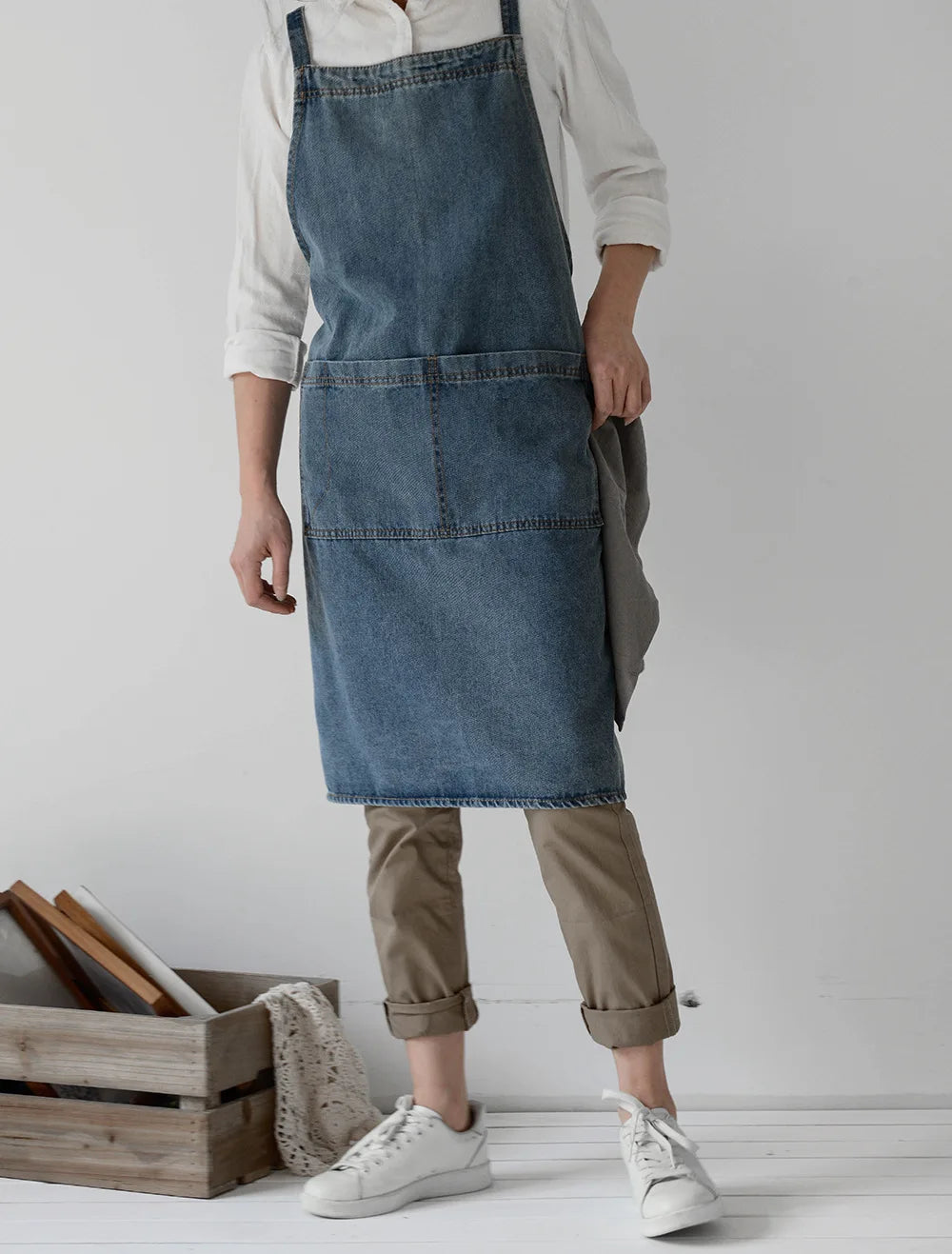 Denim Apron Cotton Korean Canvas Antifouling Home Cleaning Kitchen Cooking Work Clothes Barber Apron Leisure Gardening Baking