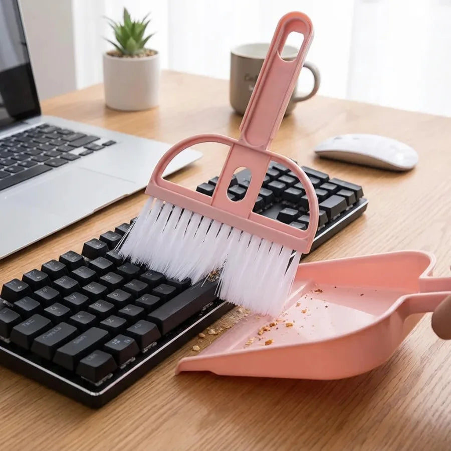 Plastic Mini Broom and Dustpan Set, Desktop Cleaning Brush with Dust Cover for Home & Office, Pink