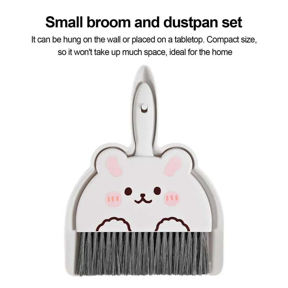 2Pcs/Set Small Broom Dustpan Set Cartoon Rabbit Bear Frog Pattern Keyboards Cleaning Mini Broom Dustpan Set