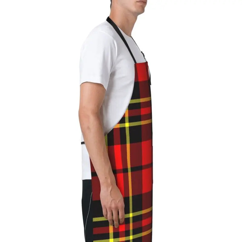 Red Black Tartan Check Scottish Pattern Apron Adjustable Bib Aprons Cooking Chef Apron for Home Kitchen Restaurant Coffee House